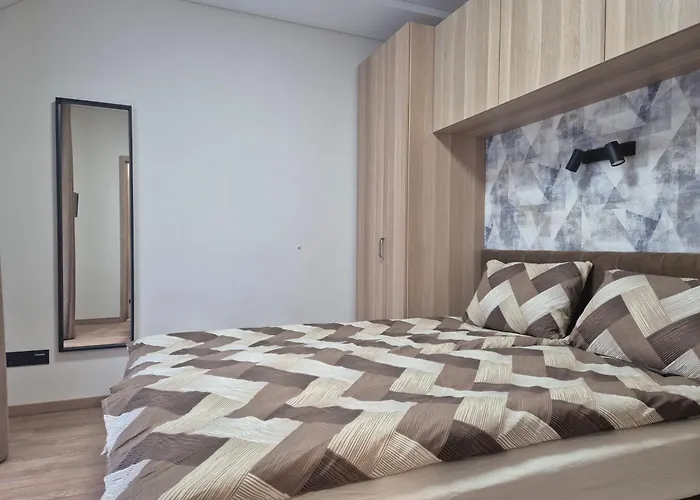 New Kreves Apartment & Free Parking & Self Check-In